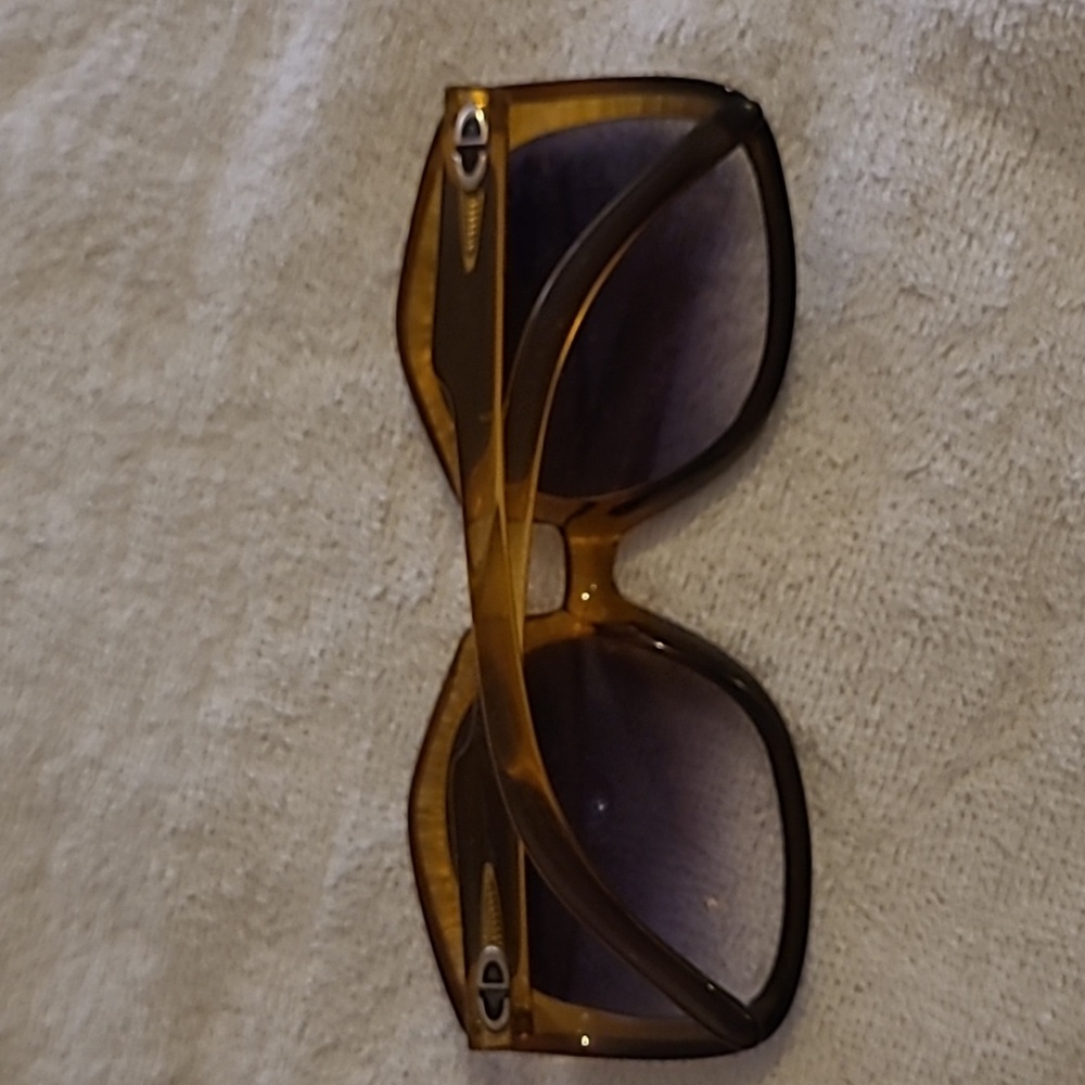 Christian dior sunglasses - Picture 2 of 6